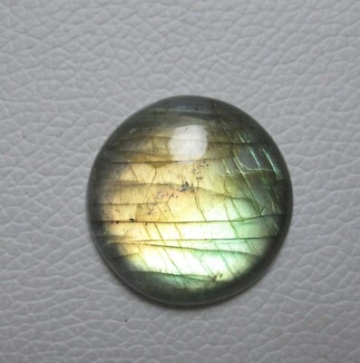 Natural Labradorite Round Cabochon 52.95 Cts Smooth Gemstone Cabochon H 7622 - Image 1 of 4