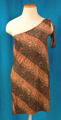 XOXO one shoulder paisley swimsuit coverup - Size S/M - Image 1 of 3