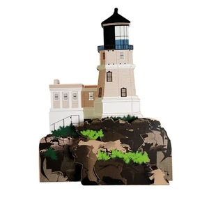 De colección 1996 Sheila's Split Rock Lighthouse Minnesota Madera Estante-Cuidador Decoración - Imagen 1 de 5