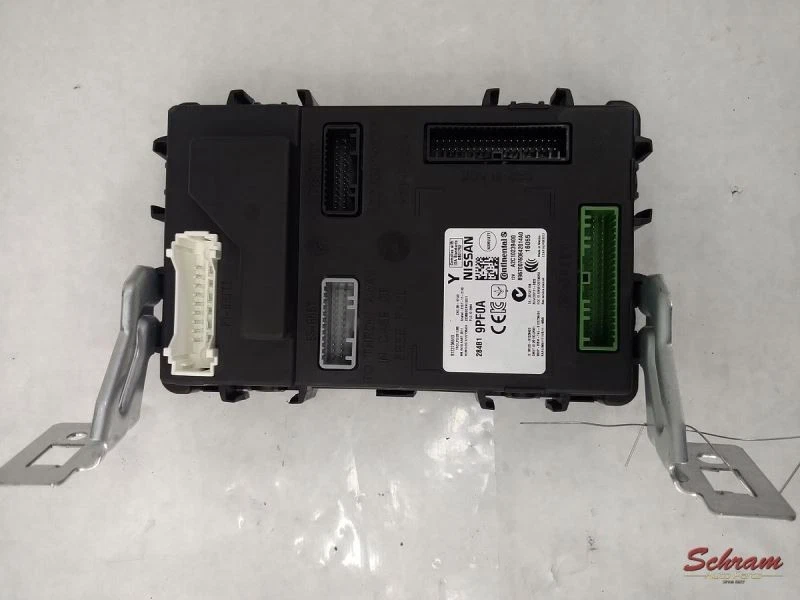 Chasis ECM Body Control BCM tablero izquierdo compatible con 16 INFINITI QX60 1898392 Foto 1 de 4