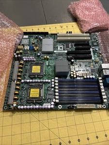 INTEL COMPUTER BOARD PBA E11027-101 SERVER MOTHERBOARD, QSSL74500951 FOXCONN - Picture 1 of 5