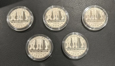 1 oz Silver Coin Lot Of 5 2010 Silver Dollar - Image 1 of 3