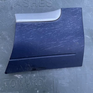 03-06 PORSCHE CAYENNE 955 FRONT Right Pass SIDE FENDER LOWER MOLDING TRIM COVER - Picture 1 of 5