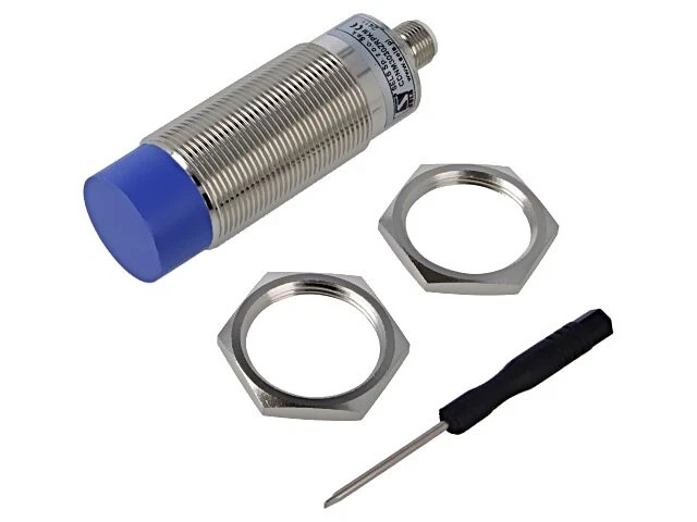 CDNM3030ZRPKM Sensor: capacitive Range: 0-30mm OUT: PNP / NO Housing: M30 SEL - Image 1 of 1