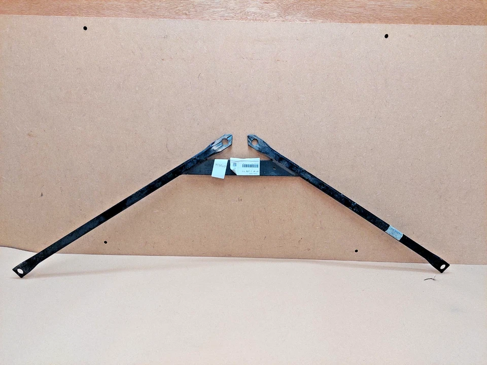 BMW F20 F22 F30 Front Inner Suspension Strut Brace 51617378711 Genuine New - Image 1 of 4