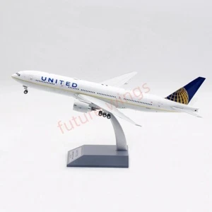 Modelo de avión fundido a presión 1:200 InFlight200 United Airlines B777-200ER N78009 - Imagen 1 de 16