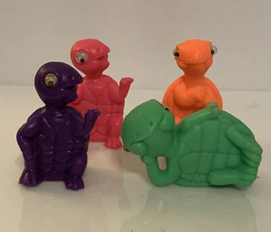 Lot of 4 Vintage Googly Eyes Turtle Pencil Toppers Orange Purple Pink Green NOS - Picture 1 of 7