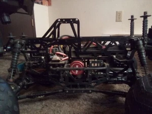 Ready To Run Losi Lmt - Picture 1 of 5