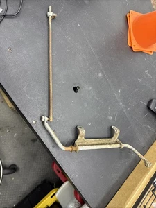 powerglide  kickdown linkage bracket w/ transmission rod V-8 Impala Chevy. - Picture 1 of 5