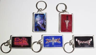 Buffy the Vampire Slayer Llavero Surtido de 5 C&D 2000 TÚ ELIGES LLAVERO Foto 1 de 4