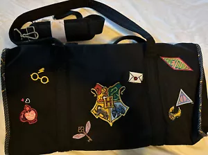 Vera Bradley harry Potter Friends At Hogwarts Black Large Travel Bag Duffel new - Picture 1 of 4
