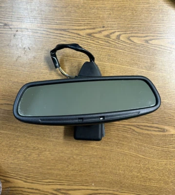 2003-2013 Maserati Quattroporte Interior Rear View Mirror Assembly OEM 011009 - Image 1 of 4