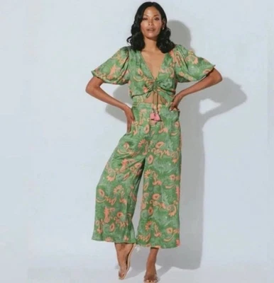 NUEVO SIN ETIQUETAS CLEOBELLA Claire Mono Verde Satinado Talla S Estampado Abstracto Manga Corta Foto 1 de 4