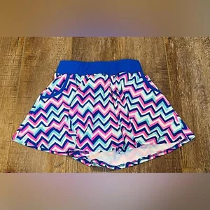 Girls’ Chevron Athletic Skirt Suspected Size 6/6X - Picture 1 of 4