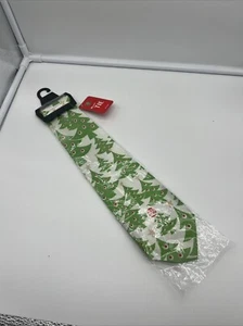 Christmas House Musical Tie "Silent Night" Green Trees Includes Battery NEW - Picture 1 of 3