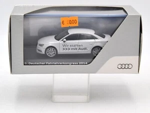 DIE CAST 1/43 " AUDI A3 LIMOUSINE - GLACIER WHITE " MINICHAMPS - Foto 1 di 2