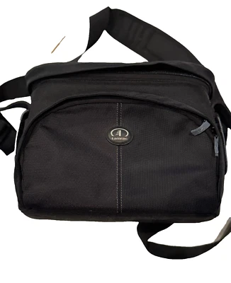 Tamrac 3350 Aero Camera Bag for DSLR  - image 1 of 4