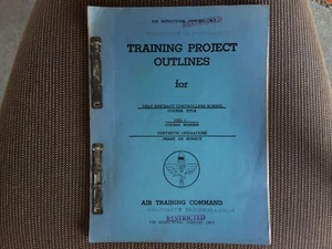 VNTG 1953 Train Command USAF Aircraft Guide Restricted Aviation Air Force Milita - Picture 1 of 7