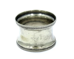 Antique etched Filigree Wave pattern Sterling Silver NAPKIN RING Holder "SGB" - Picture 1 of 3