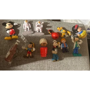 Vintage Mickey Mouse Pinocchio Popeye Goofy Snow White Toy small Figures Lot - Picture 1 of 1