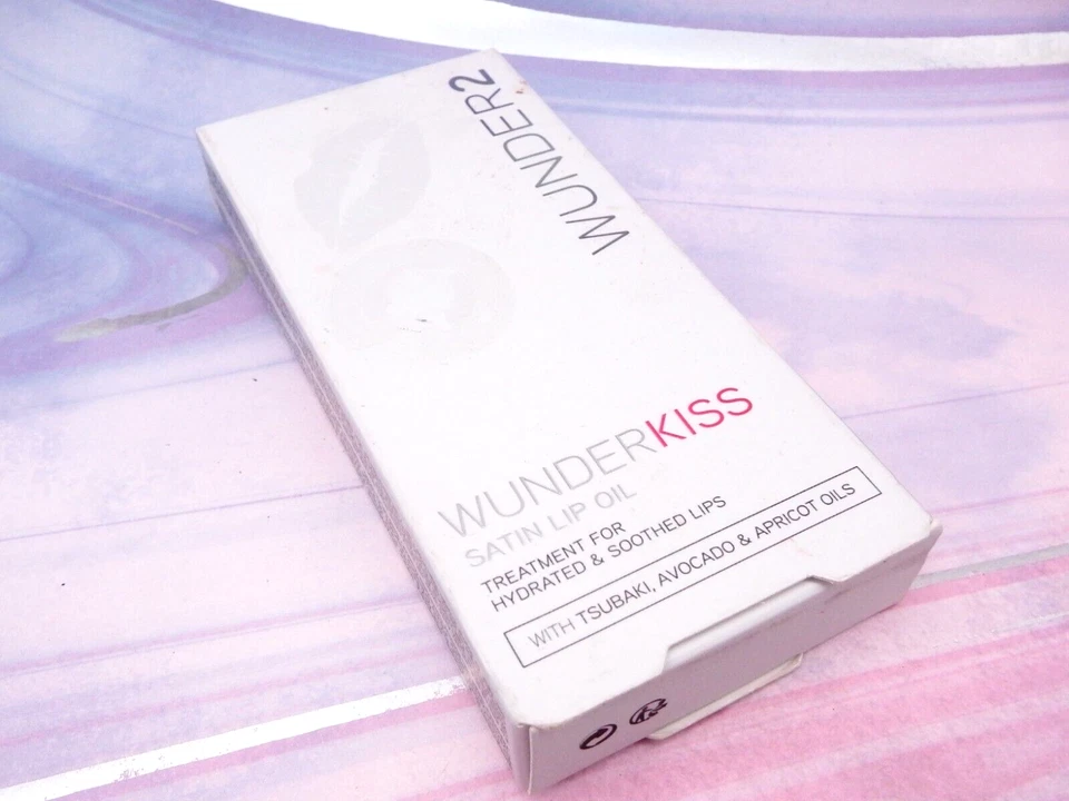 Wunder2 Wunder kiss Satin Lip Oil 0.13 oz - Image 1 of 4