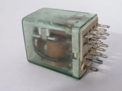 Midtex 158-12C200 General Relay 24VDC 10A@28VDC 120VAC 1/3HP@120/240VAC USED - Image 1 of 2