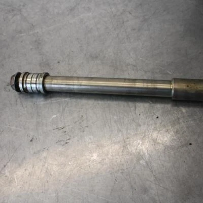 08-16 YAMAHA YZF R6 LLANTA DELANTERA EJE PIVOTE PERNO 2C0-25181-00-00 BB436 Foto 1 de 4