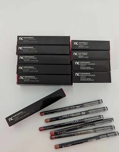 Nutrimetics Lipsticks Lip Pencils Lip Gloss Bulk Lot 16 items - Picture 1 of 1