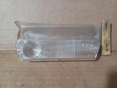 1961 1962 1963 Studebaker Lark Left Side Turn Signal Lens NOS Part# 1338685 - Image 1 of 4