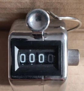 Pyramid Tech Hand/Thumb Counter Number Clicker Four Digits-Working - Picture 1 of 3