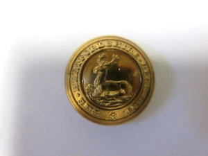 The Hertfordshire Regiment 1908 - 1961 Medium  Button - Picture 1 of 2