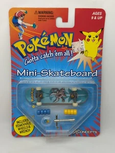 X Concepts Pokemon Mini-Skateboard Pinsor 1998 Nintendo Game Freak - Picture 1 of 5