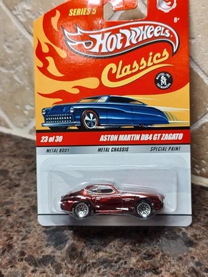 Hot Wheels Classics Serie 5 Personalizado Aston Martin DB4 Zagato (rojo) Foto 1 de 3