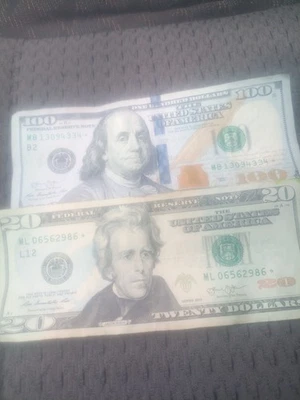 2013 100 and 20 star note replacement bill low ser. Numbers  - Image 1 of 4