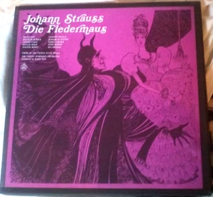 CLASSICAL  RECORD BOX SET JOHANN STRAUSS DIE FLEDERMAUS - Picture 1 of 1