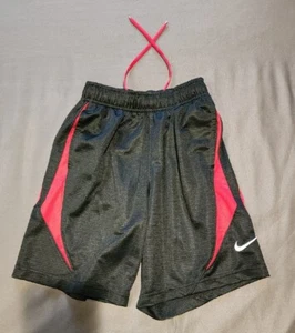 Nike Basketball Shorts Boys XS Black And Red - Picture 1 of 12