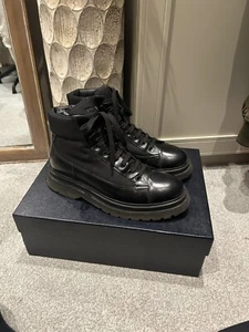 $1,520 PRADA - Botas de Combate para Hombres Cuero Negro Gancho Ojo Senderismo Derby - Imagen 1 de 6