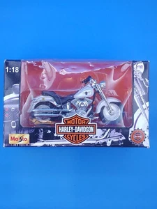 maisto 1/18 harley davidson motorcycles series10 2000 FLSTF Fat Boy die castNEW - Picture 1 of 2