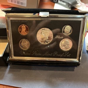 1994-S US Mint Premier Silver Proof Set 90% argento OGP COA 5 monete - Foto 1 di 2