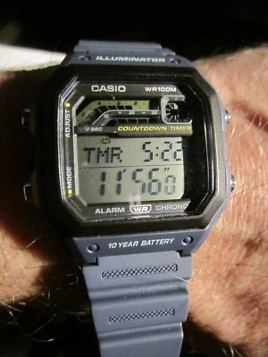 RELOJ CASIO ILUMINADOR HOMBRE BATERÍA 10 AÑOS SE ADAPTA HASTA MUÑECA 8 1/2" Foto 1 de 4