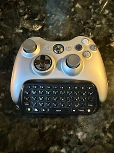 Official Microsoft Xbox 360 Wireless Controller (Silver) With Keyboard - Picture 1 of 4