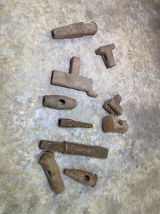 Herramientas de herrero de colección martillos hardie yunque moldeando cuchillo herrador fabricación ANTIGUO - Imagen 1 de 9