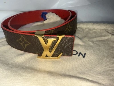 Auténtico Cinturón Louis Vuitton Rojo Monograma Reversible Dorado LV Iniciales 75/30 Foto 1 de 4