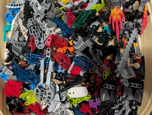 Lego Lote de 15 Libras Piezas de Bionicle, Fábrica de Héroes y Figuras Construibles - Imagen 1 de 9