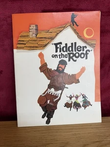 Original 1971 Fiddler on the Roof Film Book Souvenir United Artists - TOPOL - Picture 1 of 15