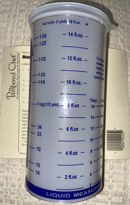 Pampered Chef Measure-All Cup 2 Cup Measuring Liquids/Solids Wet/Dry - Image 1 of 3