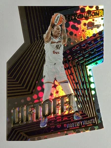 2022 Panini Revolution WNBA Liftoff #19 Brittney Griner - Picture 1 of 2