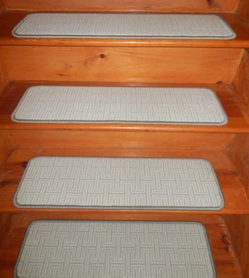 15 = 步 9 英寸 x 30 英寸 + 1 着陆 30 英寸 x 47 英寸羊毛编织地毯楼梯踏板。 — 第 1/4 张图片