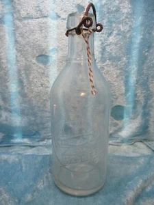 Citrate of Magnesia Vintage Glass Bottle - Picture 1 of 7