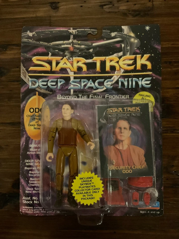 Figura de colección PLAYMATES TOYS STAR TREK DS9 Serie 1 CONSTABLE ODO sin abrir Foto 1 de 1